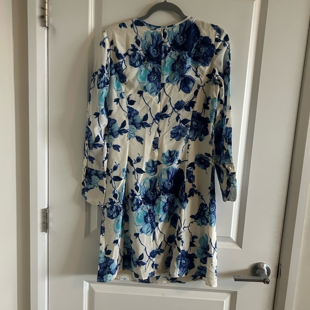 Tory Burch Giovanna Long Sleeve Floral Silk Dress - Picture 7 of 11